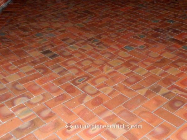 Floor Tiles In Delhi Outdoor, Antique Brick Tile Flooring