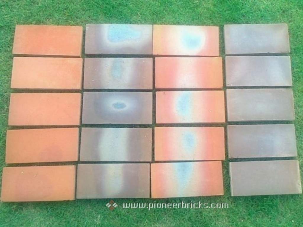 Enigma: flooring bricks in natural Textured shades