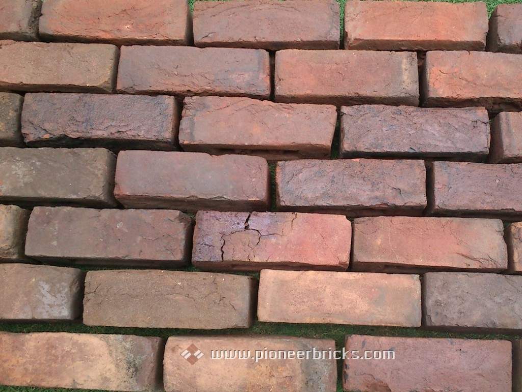 Machine Made Bricks: in natural Brown/Black-Antique shades