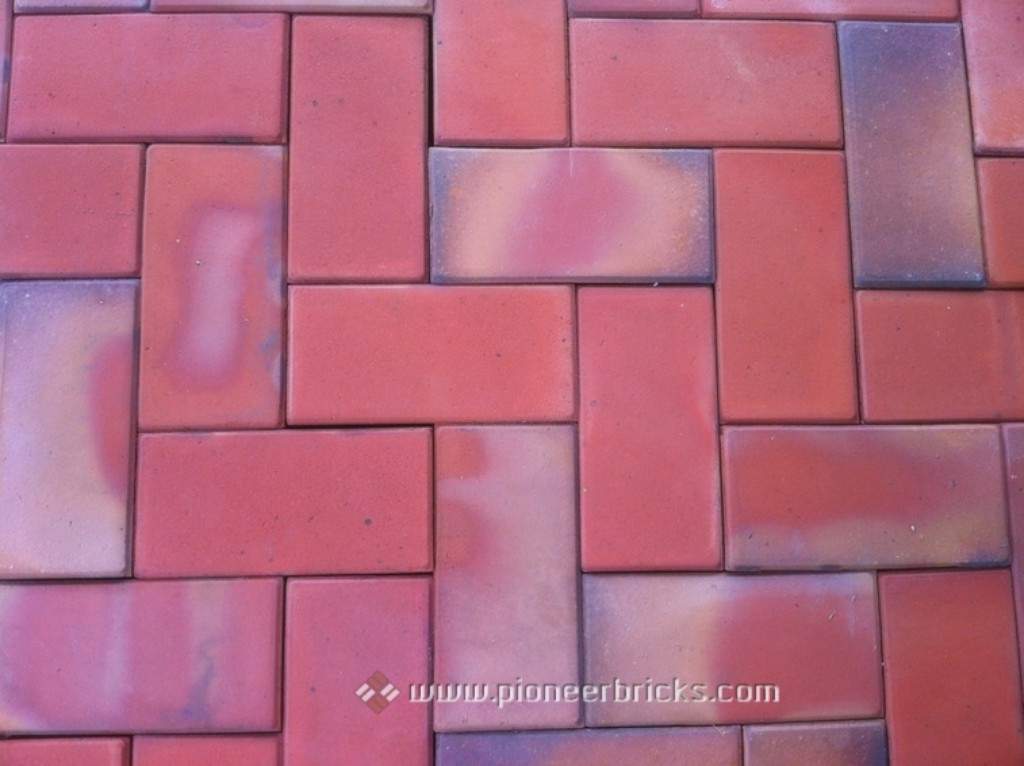 Clay Pavers: in natural Terracotta-Antique shades