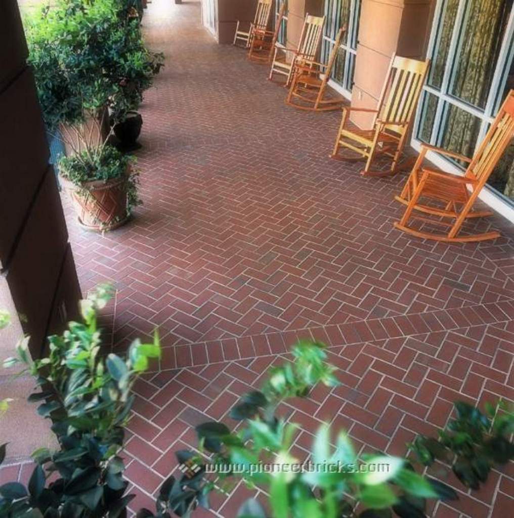 Pioneer machine bricks: Paver series in terracotta-antique