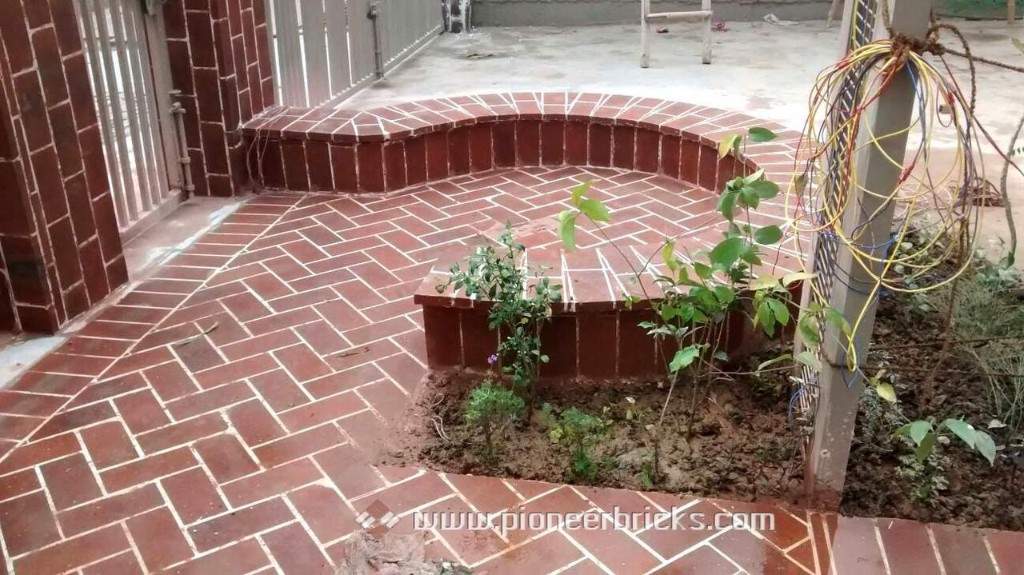 Pioneer machine bricks: Paver series in terracotta